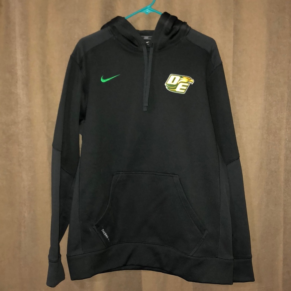 Men’s nike sweatshirt